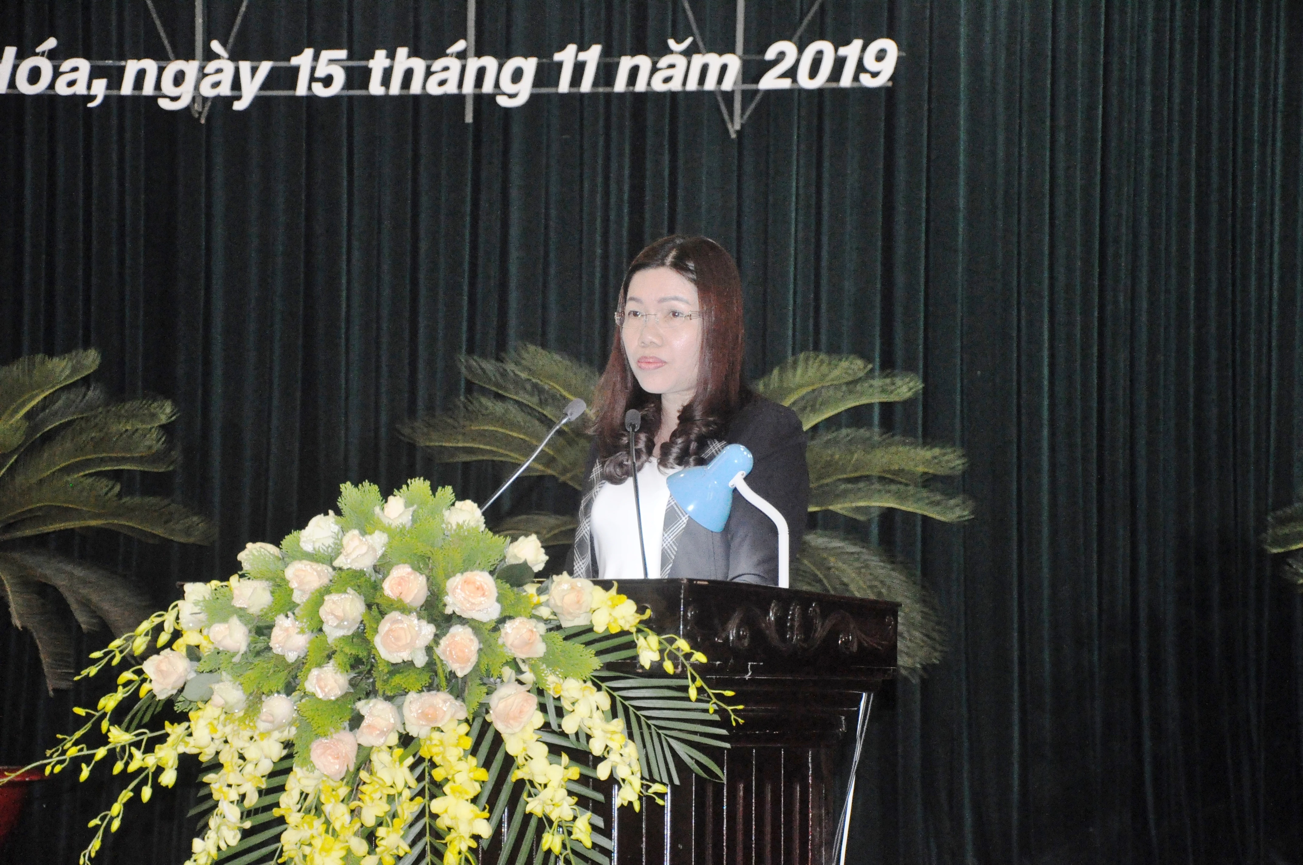 Quán triệt, triển khai các nghị quyết, chỉ thị, quy định, kết luận của Bộ Chính trị và Ban Bí thư Trung ương (khóa XII)
