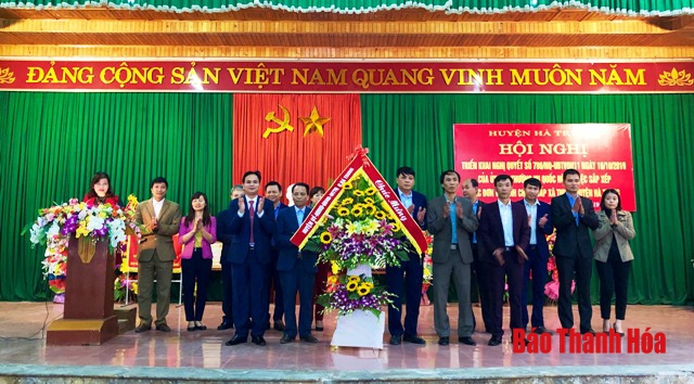 Huyện Hà Trung công bố Nghị quyết số 786/NQ-UBTVQH14 về sắp xếp các đơn vị hành chính cấp xã