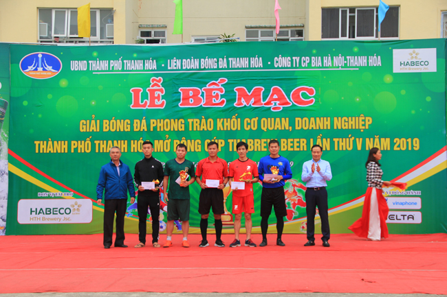 Giải bóng đá phong trào khối cơ quan, doanh nghiệp TP Thanh Hóa mở rộng - Cúp Thabrew Beer 2019 thành công tốt đẹp