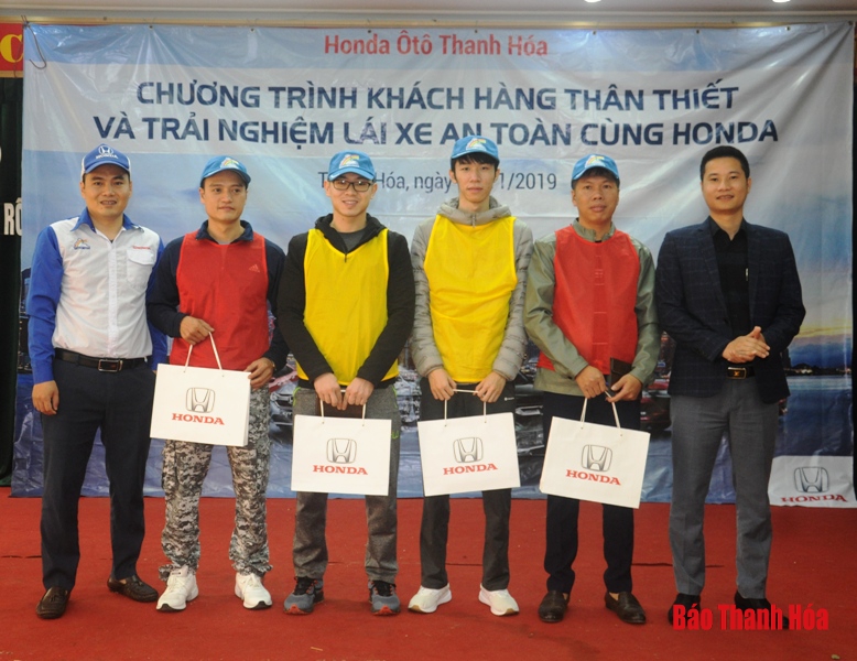 Honda Ô tô Thanh Hóa tổ chức chương trình lái xe an toàn