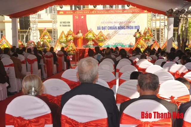 Xã Thiệu Vân (TP Thanh Hóa) đón nhận Quyết định đạt chuẩn nông thôn mới