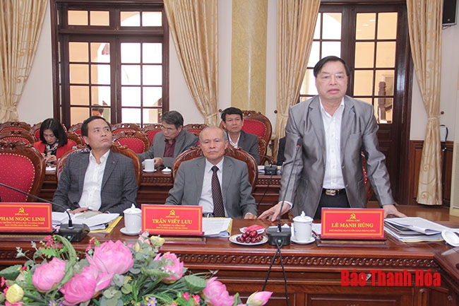 Đồng chí Võ Văn Thưởng, Ủy viên Bộ Chính trị, Bí thư Trung ương Đảng, Trưởng Ban Tuyên giáo Trung ương làm việc với Ban Thường vụ Tỉnh ủy Thanh Hóa