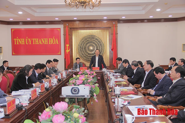 Đồng chí Võ Văn Thưởng, Ủy viên Bộ Chính trị, Bí thư Trung ương Đảng, Trưởng Ban Tuyên giáo Trung ương làm việc với Ban Thường vụ Tỉnh ủy Thanh Hóa