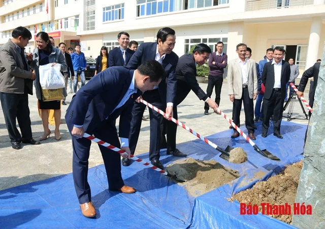 Bộ trưởng Bộ Lao động, Thương binh và Xã hội Đào Ngọc Dung thăm và làm việc tại Sở Lao động, Thương binh và Xã hội tỉnh