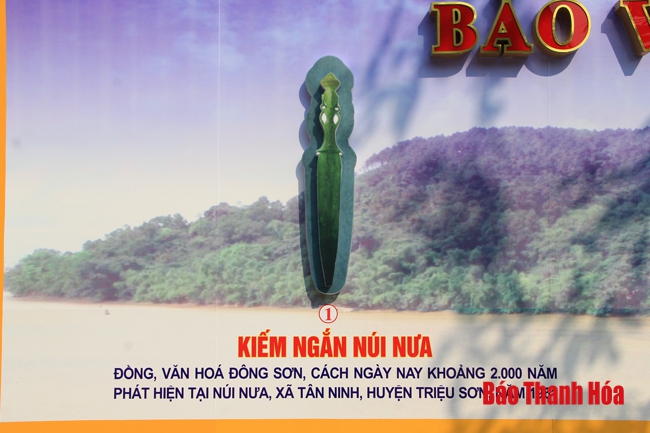 Trưng bày, giới thiệu các Bảo vật Quốc gia tại Bảo tàng tỉnh Thanh Hóa