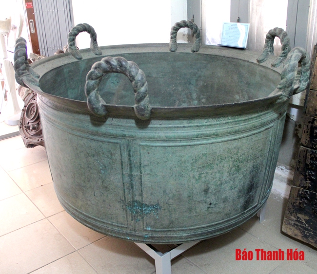 Trưng bày, giới thiệu các Bảo vật Quốc gia tại Bảo tàng tỉnh Thanh Hóa