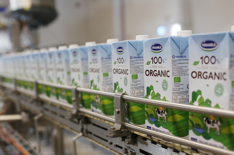 Vì sao sữa tươi Organic của Vinamilk được người tiêu dùng Singapore ưu chuộng
