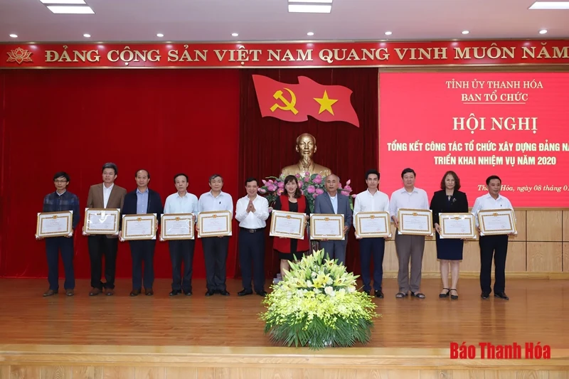 Làm tốt công tác tham mưu, tổ chức thành công Đại hội Đảng bộ các cấp