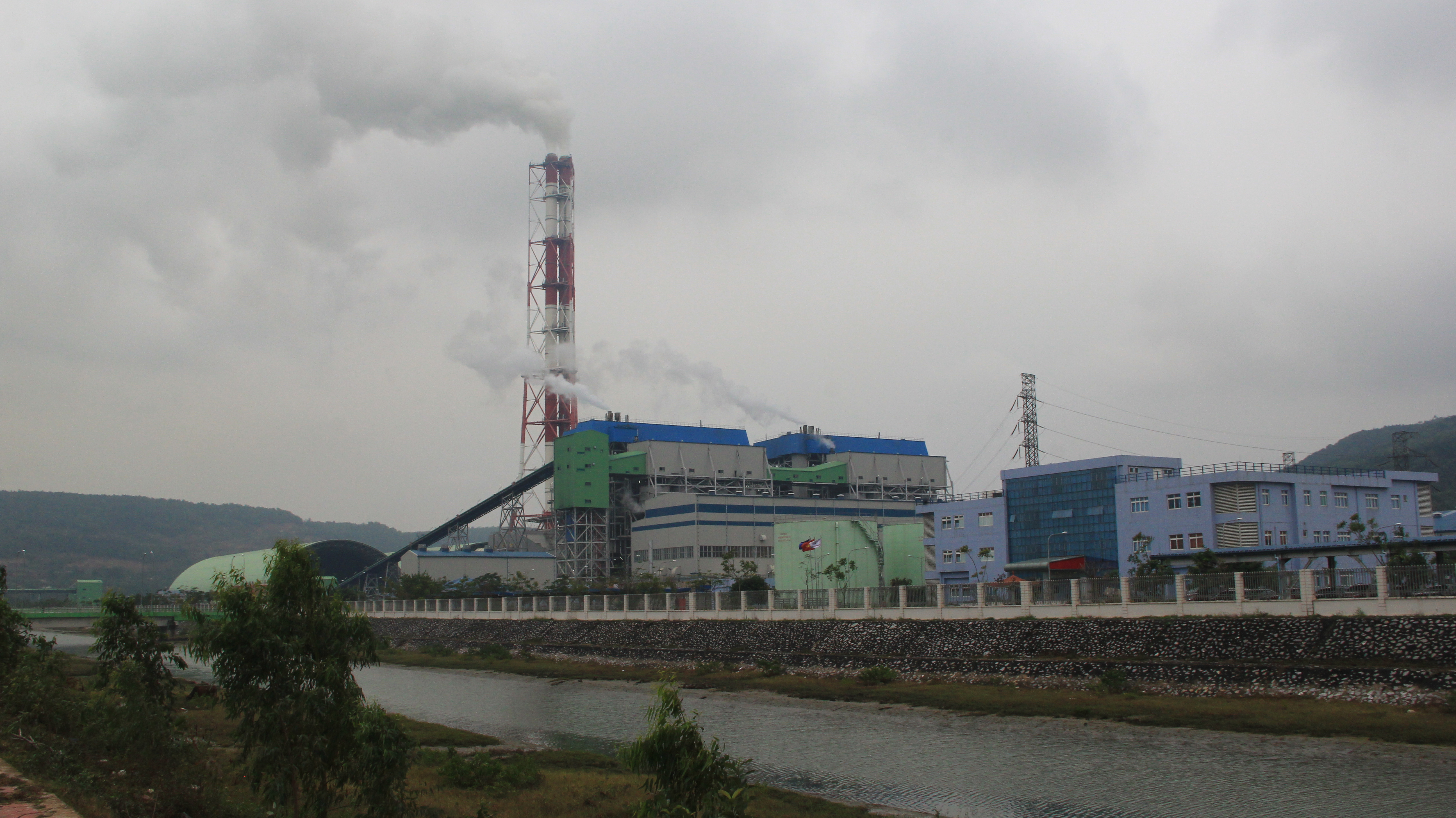 Nhiều doanh nghiệp, nhà máy tại Khu Kinh tế Nghi Sơn không nghỉ Tết