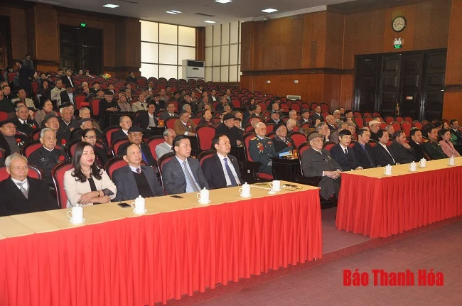 Câu lạc bộ Hàm Rồng tổ chức gặp mặt mừng Đảng, mừng thọ, mừng xuân
