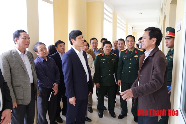 Chủ tịch UBND tỉnh kiểm tra công tác phòng, chống dịch nCoV tại TP Thanh Hóa và thị xã Bỉm Sơn