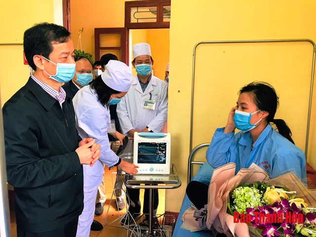 Kiểm tra công tác phòng chống dịch Covid-19 tại huyện Đông Sơn