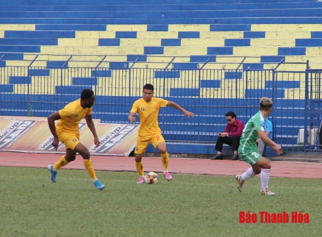 CLB Thanh Hóa – Phù Đổng FC 5-1: HLV Fabio sát hạch đội hình chính?