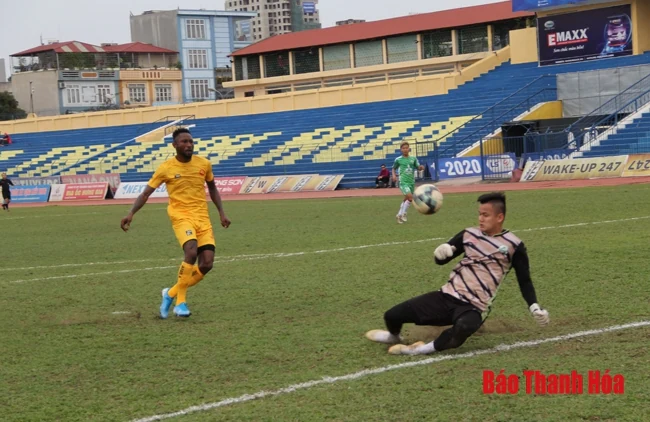 CLB Thanh Hóa – Phù Đổng FC 5-1: HLV Fabio sát hạch đội hình chính?