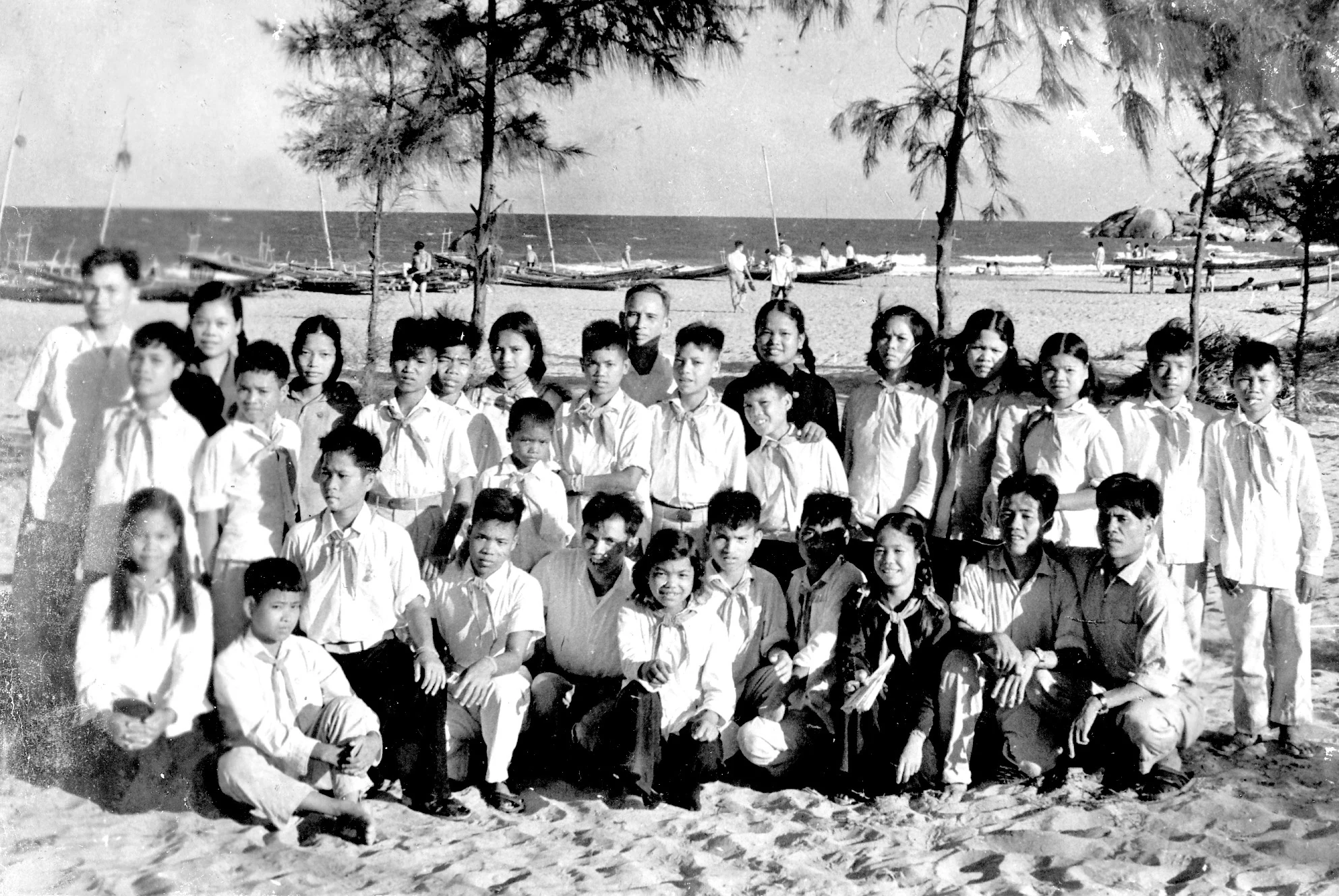 Khắc sâu tình nghĩa anh em