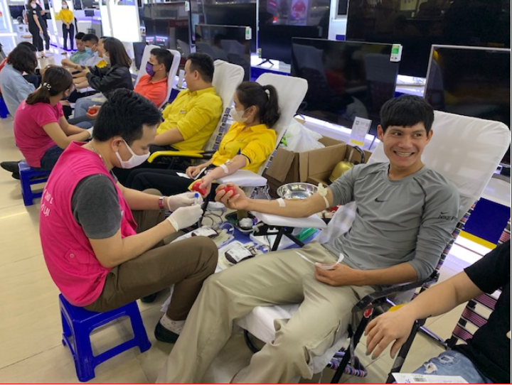 Siêu thị Điện máy HC Thanh Hóa tổ chức ngày hội hiến máu tình nguyện
