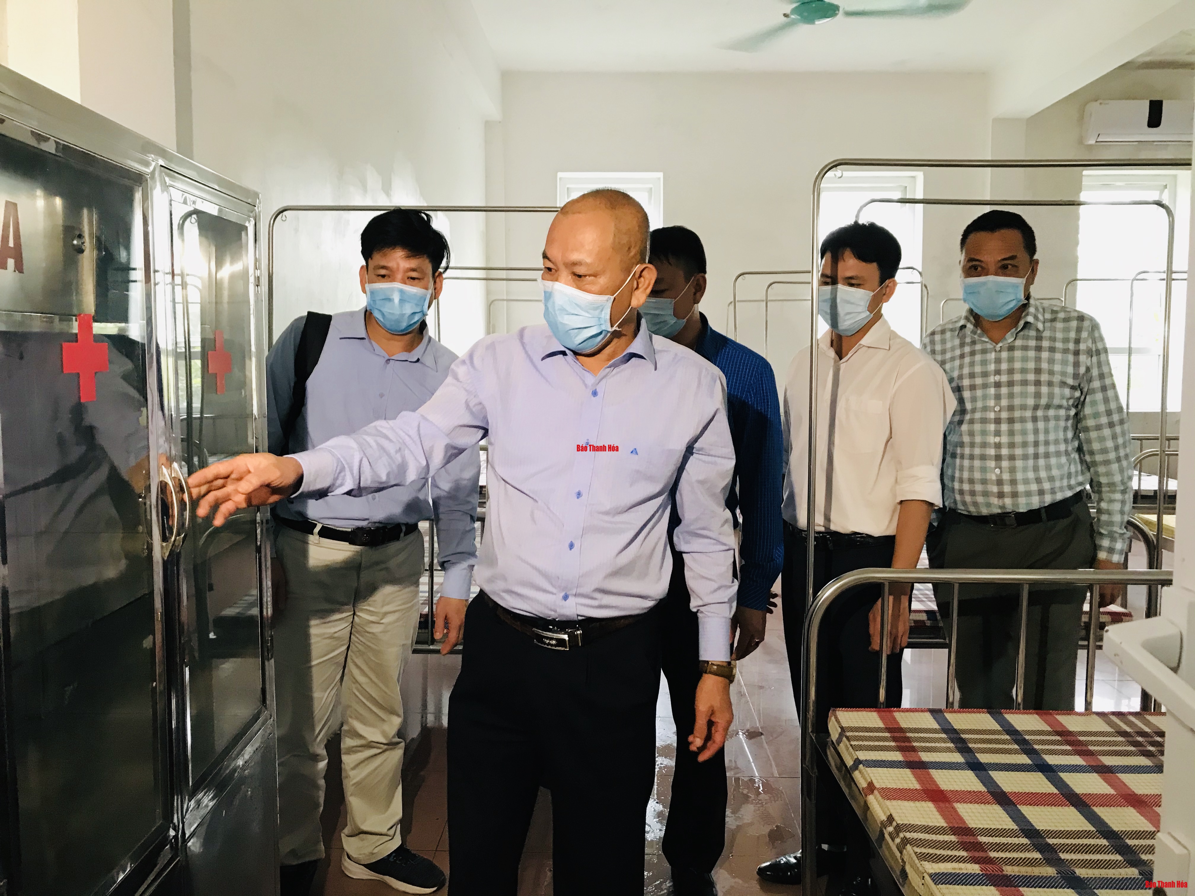 Kiểm tra công tác đáp ứng phòng chống dịch tại thị xã Bỉm Sơn