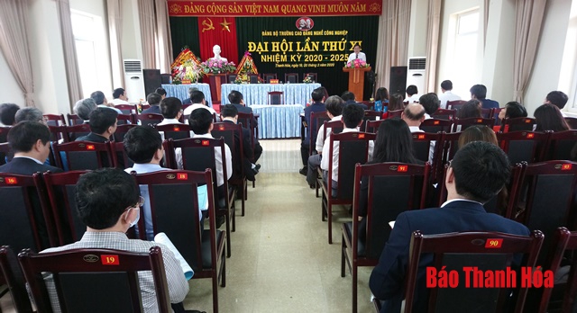 Đảng bộ Trường Cao đẳng Nghề Công nghiệp Thanh Hóa tổ chức Đại hội lần thứ XI