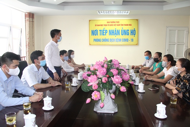 Hội doanh nhân trẻ tỉnh Thanh Hóa ủng hộ 200 triệu đồng chống dịch COVID-19 