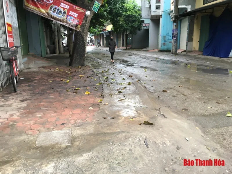 Phòng chống dịch COVID- 19: Hàng loạt chợ cóc đã được dẹp bỏ