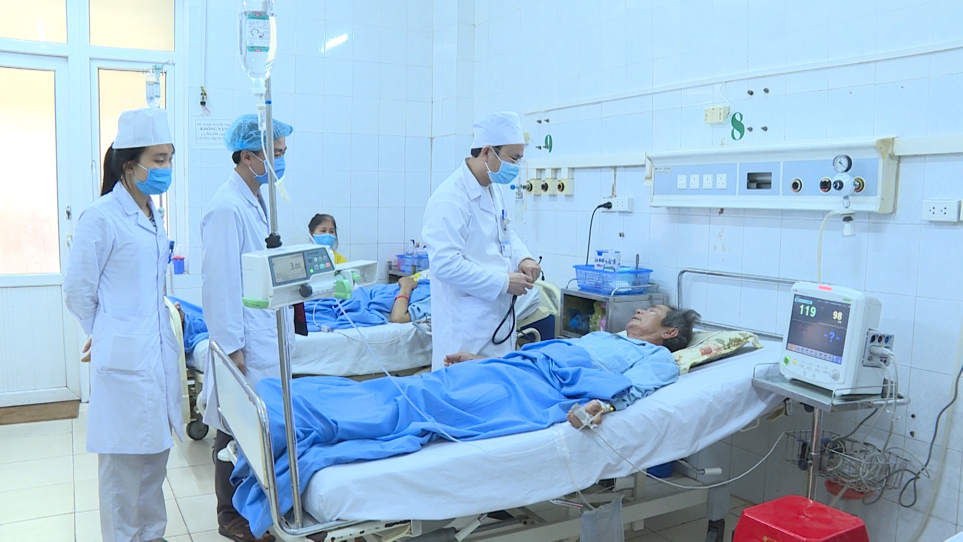 Thanh Hóa: Bệnh nhân nhập viện do ngộ độc Methanol tăng