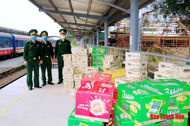 BĐBP Thanh Hóa tiếp nhận nhu yếu phẩm phòng, chống dịch COVID -19