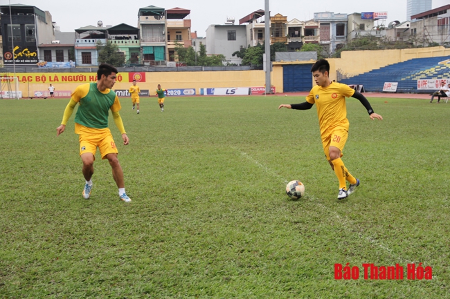 CLB Thanh Hóa tập luyện cường độ cao, sẵn sàng chờ V.League trở lại