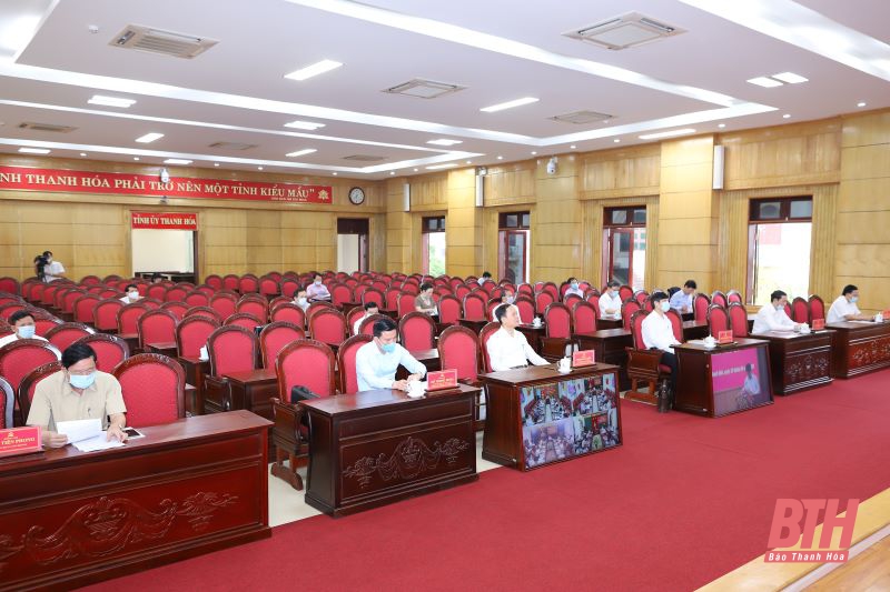 Đánh thắng COVID-19, khôi phục nhanh kinh tế - xã hội, quốc phòng - an ninh và đảm bảo hệ thống chính trị