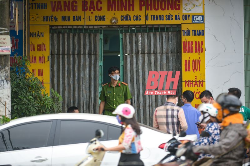 Khởi tố vụ án 2 người tử vong do uống rượu tại TP Thanh Hóa