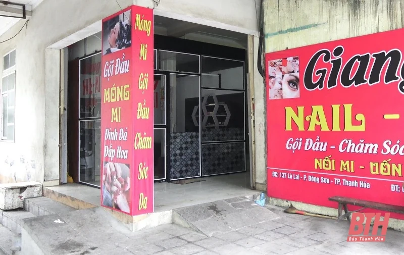 Các cơ sở cắt tóc, gội đầu ở Thanh Hóa trong ngày đầu hoạt động trở lại