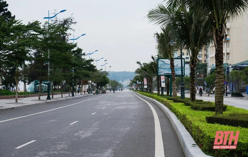 TP Sầm Sơn: Dù “nới lỏng giãn cách”, nhiều cơ sở kinh doanh vẫn chưa mở cửa đón khách