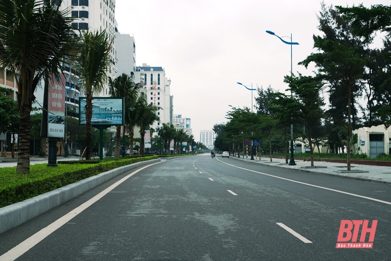 TP Sầm Sơn: Dù “nới lỏng giãn cách”, nhiều cơ sở kinh doanh vẫn chưa mở cửa đón khách