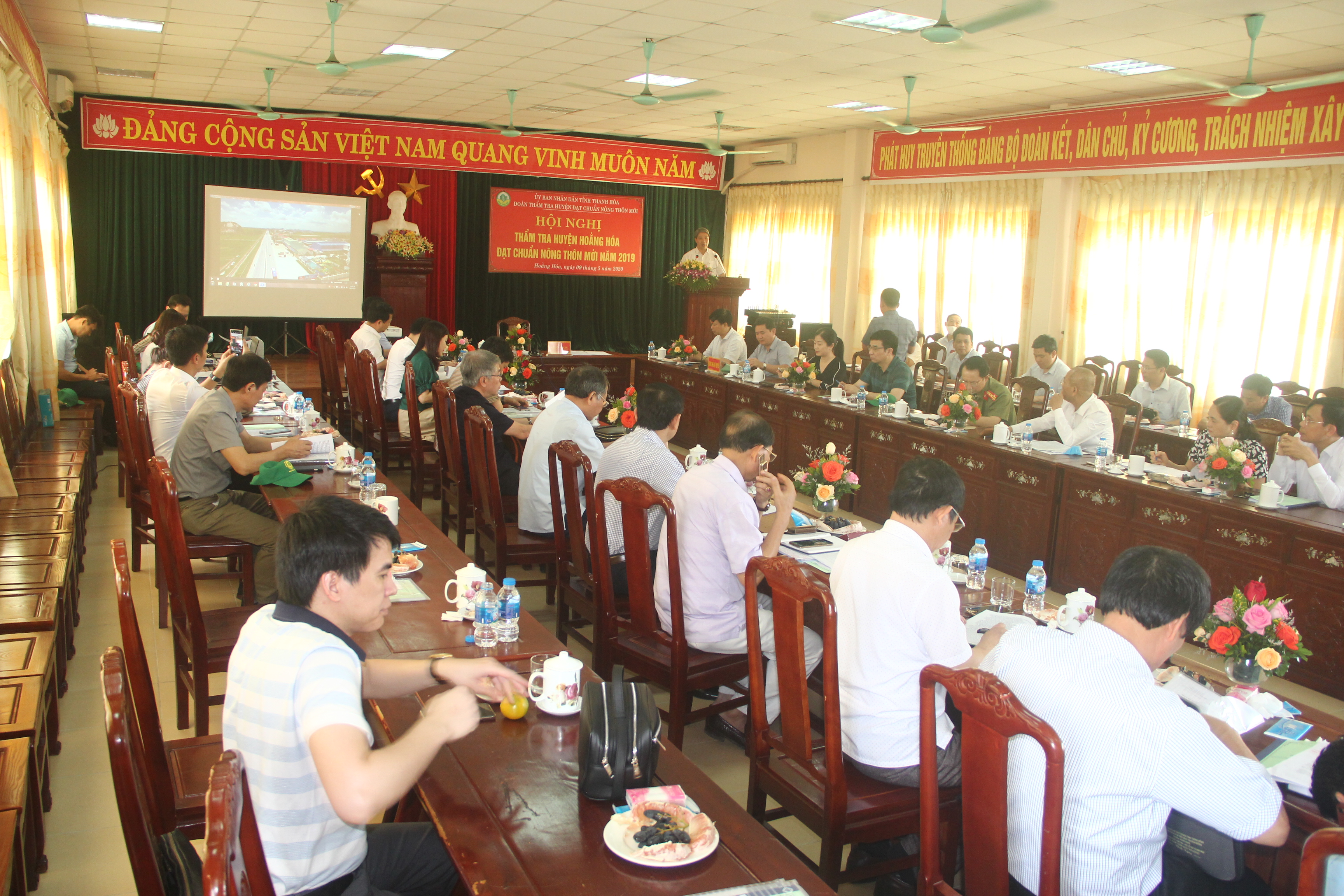 Thẩm định mức độ đạt chuẩn Nông thôn mới của huyện Hoằng Hóa