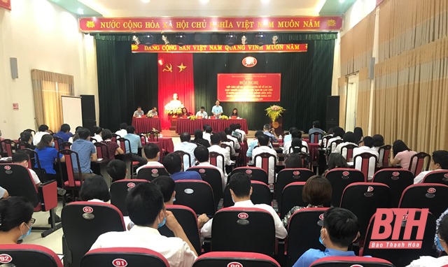 Đoàn ĐBQH Thanh Hóa tiếp xúc cử tri theo chuyên đề về dự án Luật Người lao động Việt Nam đi làm việc ở nước ngoài theo hợp đồng (sửa đổi)