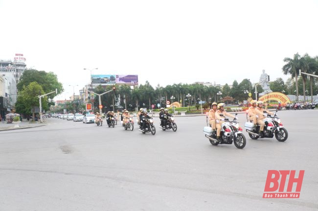 Công an Thanh Hoá: Ra quân tổng kiểm soát phương tiện giao thông cơ giới đường bộ