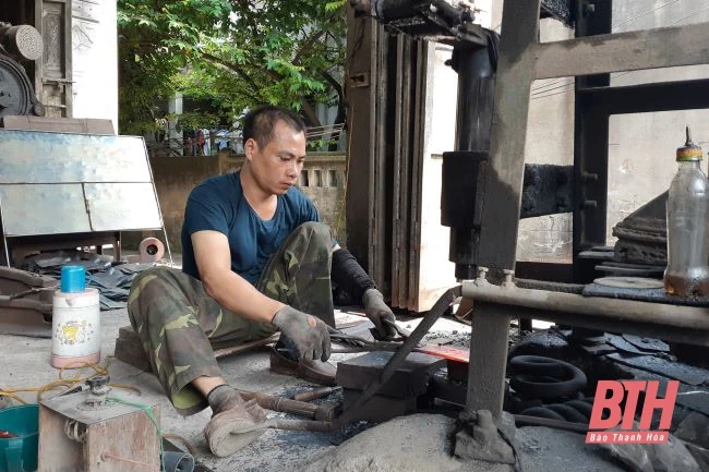 Làng nghề rèn Tiến Lộc nỗ lực vượt qua khó khăn do dịch bệnh COVID-19