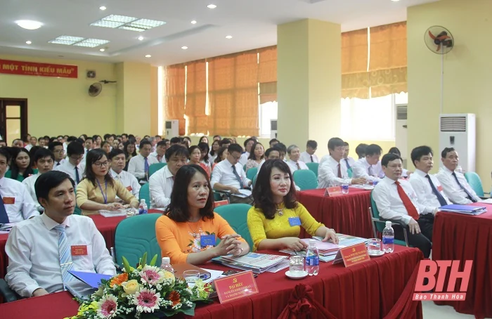 Đại hội đại biểu Đảng bộ Trường Đại học Hồng Đức lần thứ V