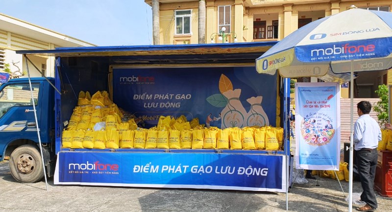 Hành trình “Mobifone chia sẻ”