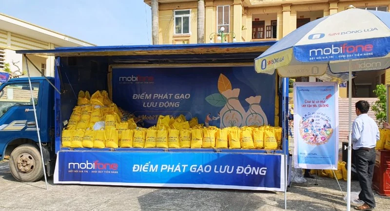 Hành trình “Mobifone chia sẻ”