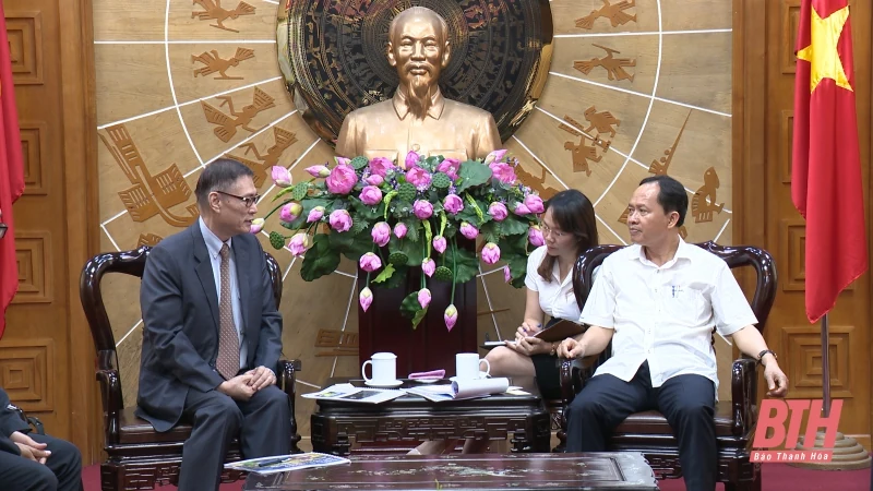 Bí thư Tỉnh uỷ Trịnh Văn Chiến tiếp và làm việc với nhà đầu tư Mỹ