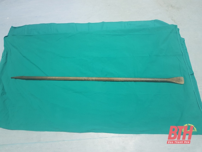 Bệnh viện Đa khoa tỉnh Thanh Hóa cứu sống bệnh nhân bị xà beng đâm xuyên người