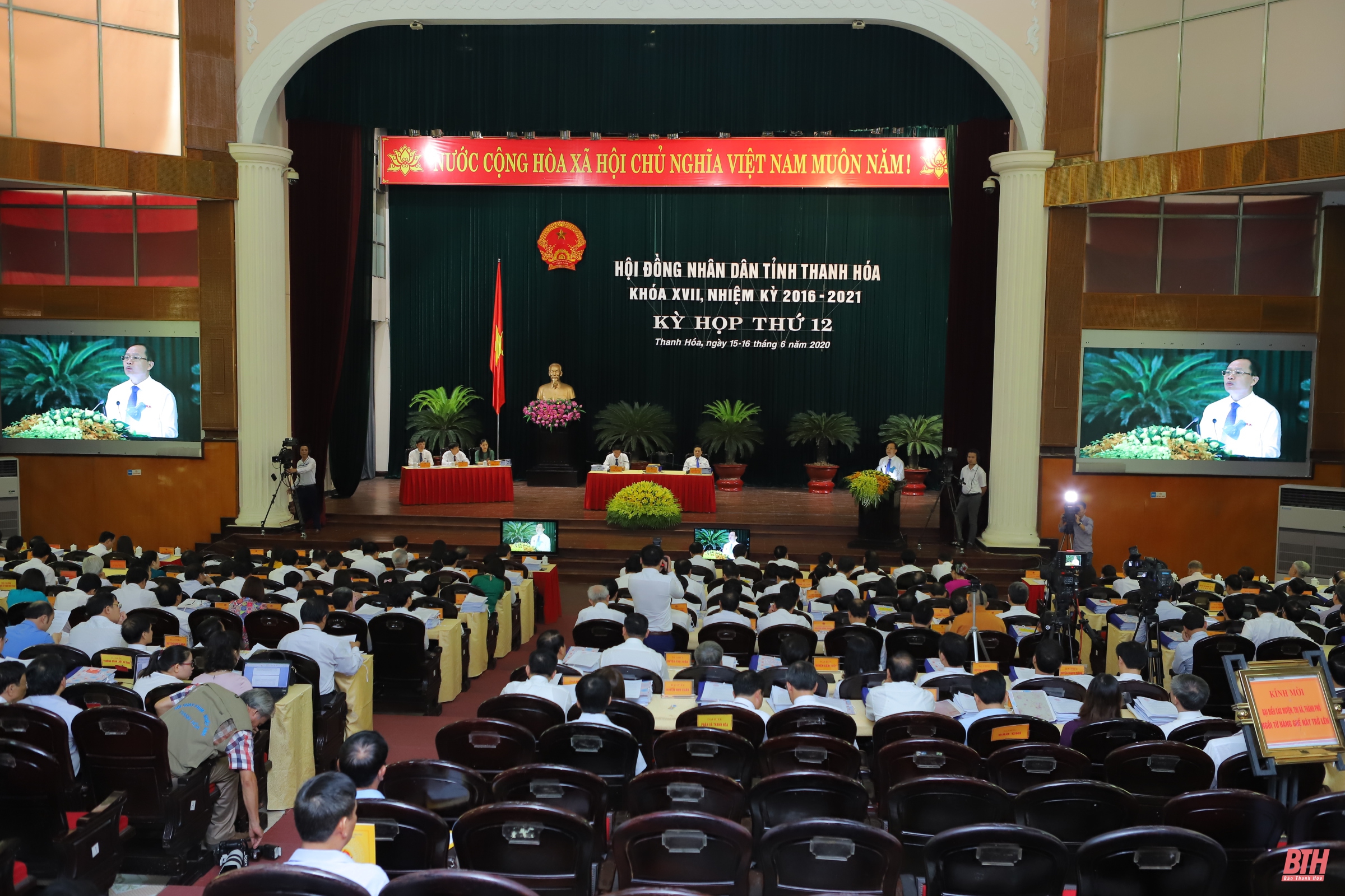 Khai mạc trọng thể kỳ họp thứ 12, HĐND tỉnh Thanh Hóa khóa XVII