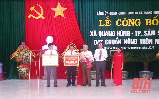 Xã Quảng Hùng đạt chuẩn nông thôn mới
