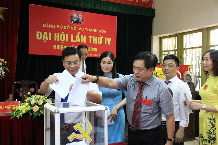 Đại hội Đảng bộ Sở Nội vụ lần thứ IV