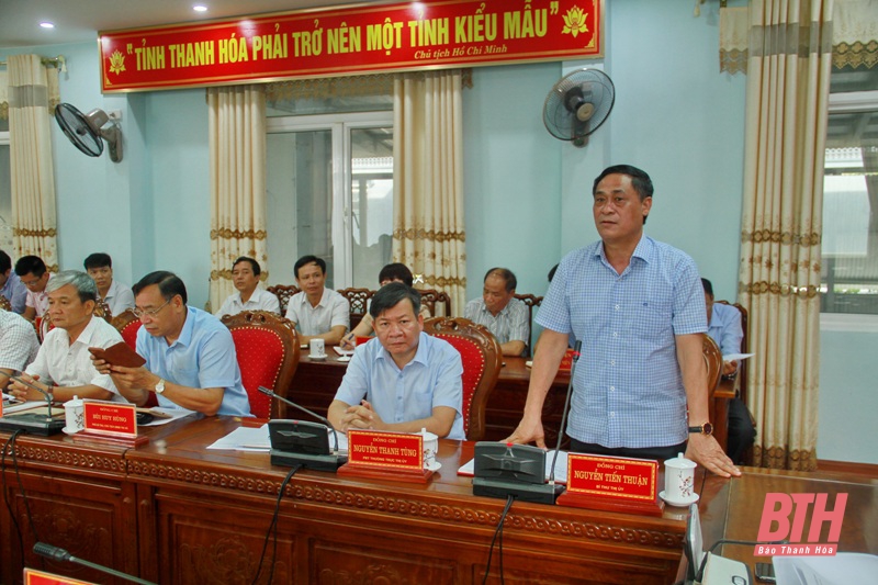 Phó Bí thư Tỉnh uỷ Đỗ Minh Tuấn kiểm tra công tác chuẩn bị tổ chức Đại hội đại biểu Đảng bộ thị xã Bỉm Sơn