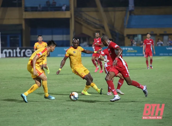 Vòng 6 LS V.League 2020: Hạ Viettel ngay tại sân Hàng Đẫy, Thanh Hóa hồi sinh đầy ấn tượng