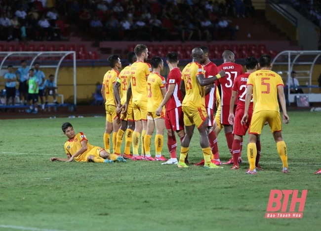 Vòng 6 LS V.League 2020: Hạ Viettel ngay tại sân Hàng Đẫy, Thanh Hóa hồi sinh đầy ấn tượng