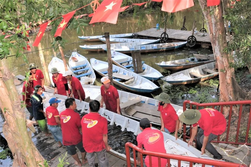 Tình khúc hoa viên Tràm