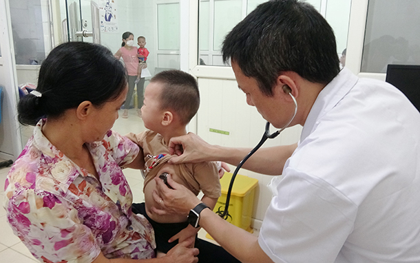 Viettel Thanh Hóa phối hợp khám sàng lọc bệnh tim miễn phí cho trẻ em