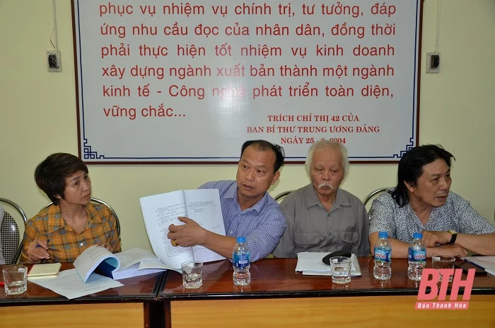 Góp ý bản thảo “Tuyển tập Văn bia Thanh Hóa, tập 3 - Văn bia thời Lê Trung Hưng, quyển 2”